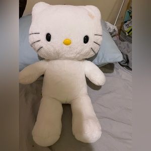 Build a bear Sanrio Hello Kitty plush discontinued 2010